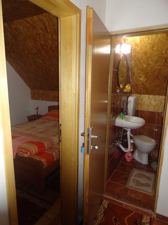 Guest House Happy Žabljak Kamer foto